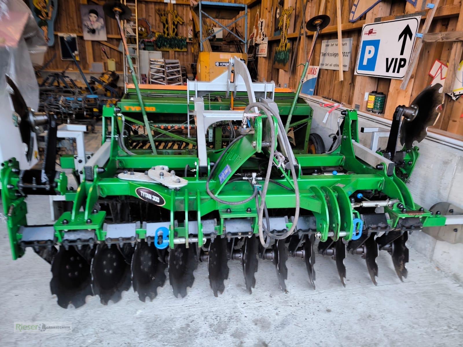 Kurzscheibenegge du type Tolmet Kurzscheibenegge Tolmet Tytan mit Hitch  3 m, Gebrauchtmaschine en Nördlingen (Photo 3)