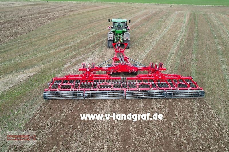 Kurzscheibenegge van het type Unia Ares XL H 12, Neumaschine in Ostheim/Rhön (Foto 1)