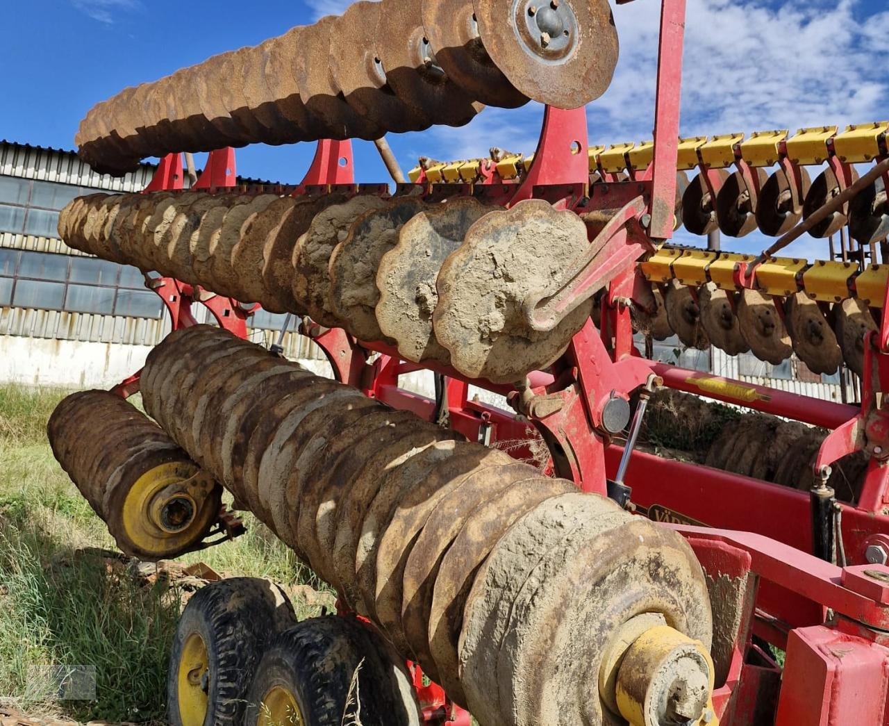 Kurzscheibenegge Türe ait Väderstad Carrier 1225, Gebrauchtmaschine içinde Pragsdorf (resim 4)