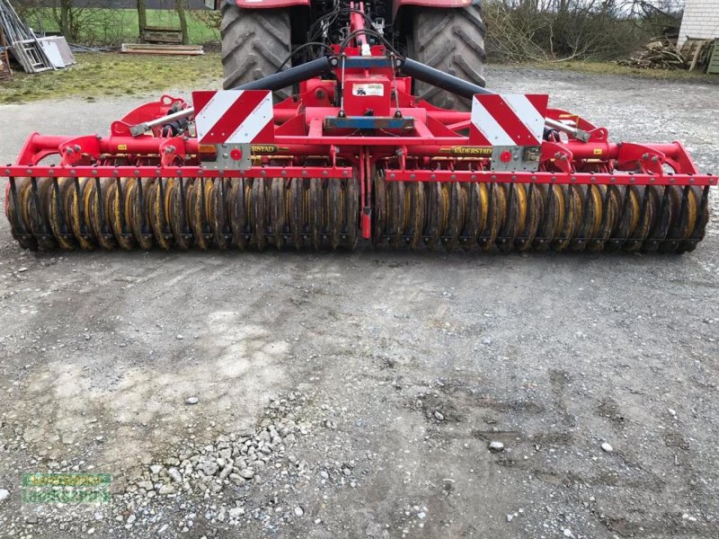 Kurzscheibenegge typu Väderstad Carrier X425, Gebrauchtmaschine v Büren