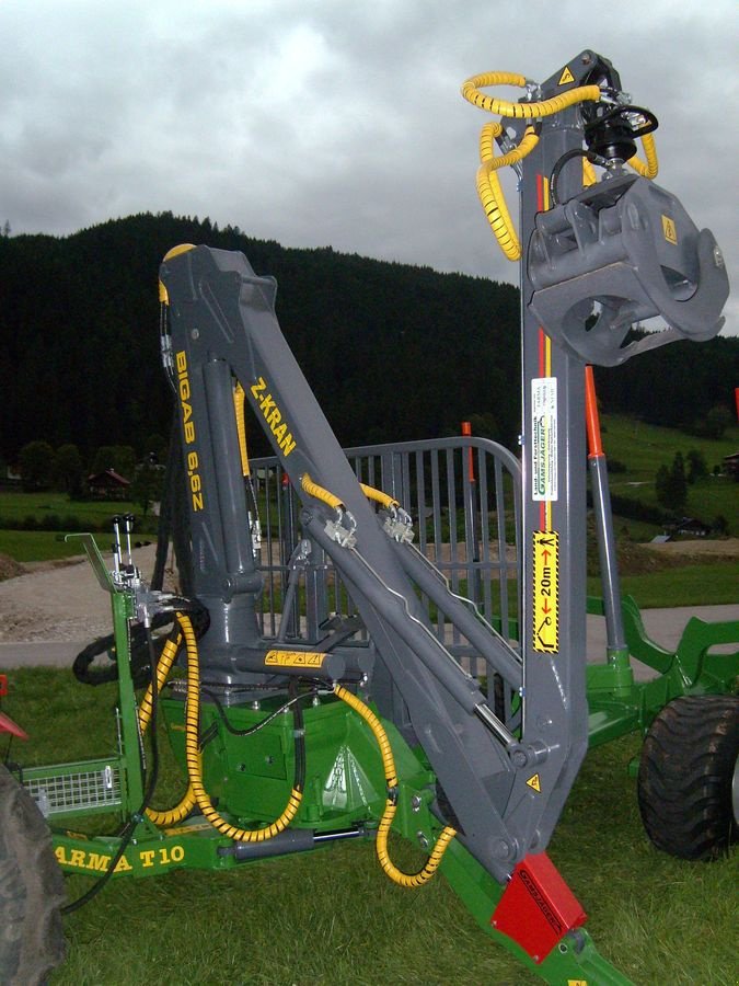 Ladekrane & Rückezange des Typs BigAb Z 6,6, Neumaschine in Gosau am Dachstein (Bild 7)