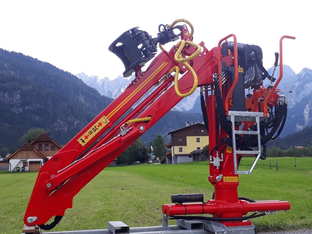 Ladekrane & Rückezange del tipo BigAb Z 8,0 mit Hochsitzbedienung, Neumaschine en Gosau am Dachstein (Imagen 3)