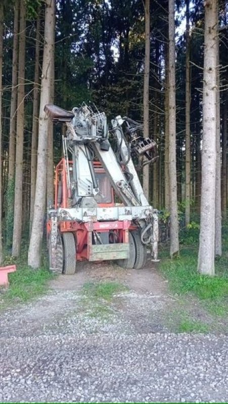 Ladekrane & Rückezange Türe ait Penz Forstkran mit Trägerfahrzeug, Gebrauchtmaschine içinde NATTERNBACH (resim 7)