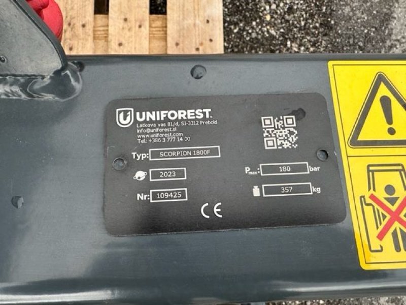 Ladekrane & Rückezange typu Uniforest Rückezange UNI 1800FH Euro, Dreipunkt, Rotator, Neumaschine v Tamsweg (Obrázek 7)