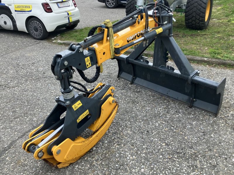 Ladekrane & Rückezange del tipo Uniforest SCORPION PRO II, Gebrauchtmaschine In Villach