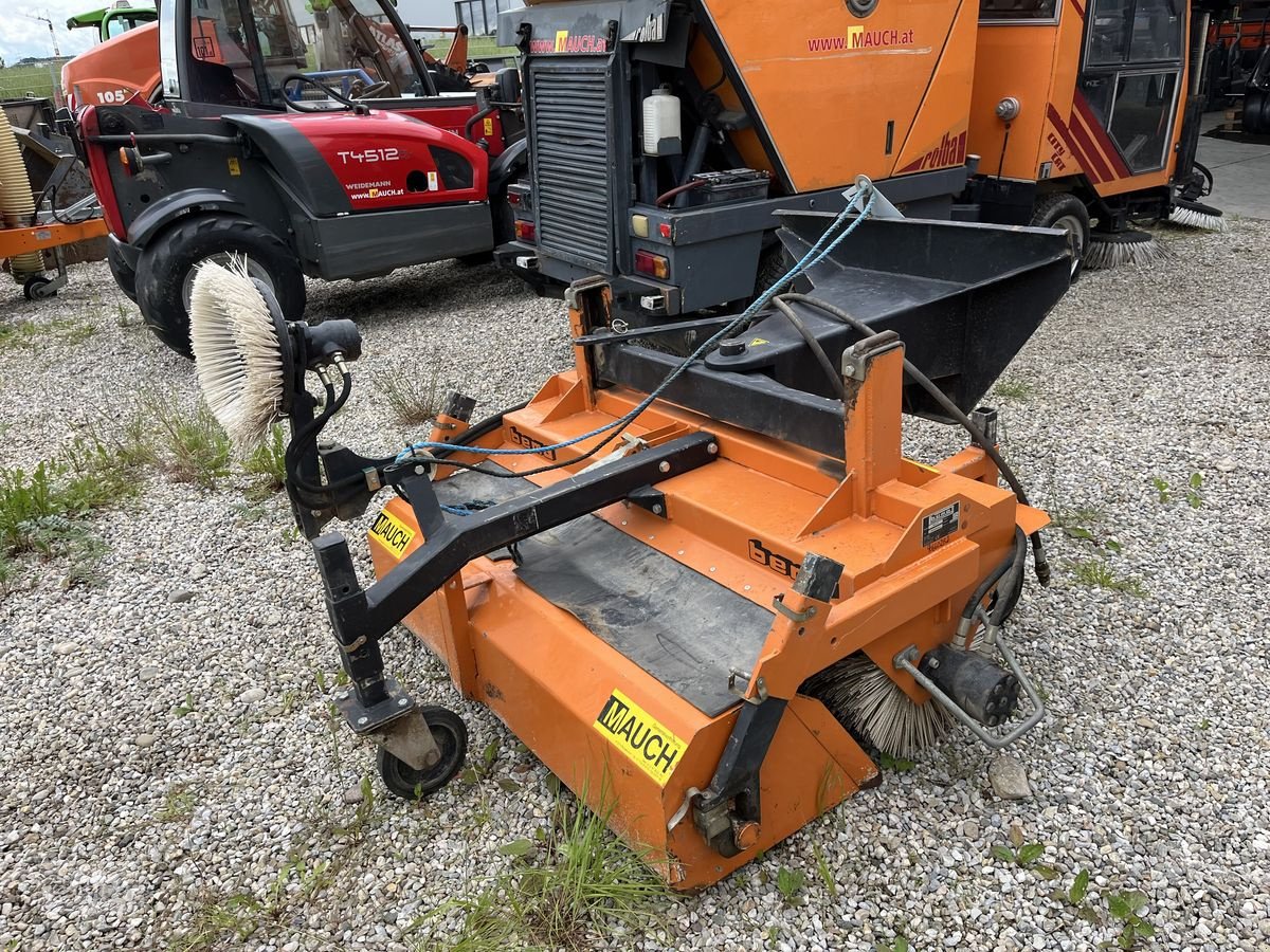 Ladeschaufel van het type Bema Kehrmaschine Bema 20 / 1250mm mit Seitenbesen, Gebrauchtmaschine in Burgkirchen (Foto 5)