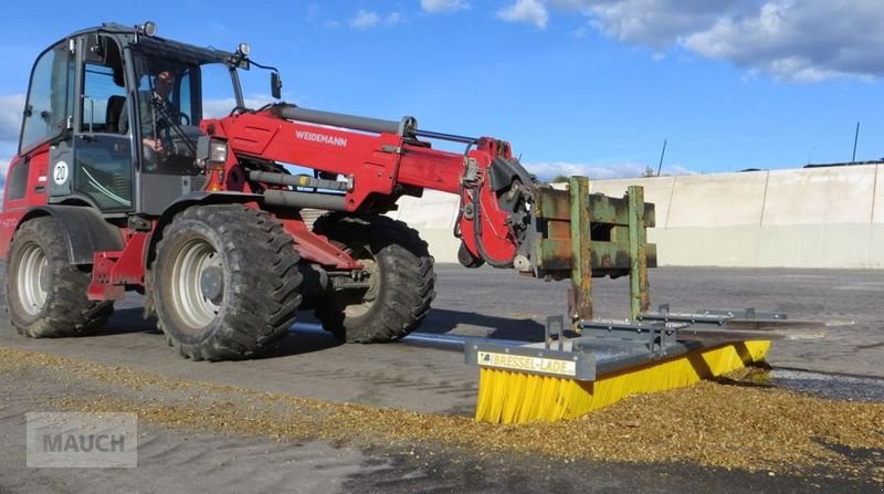 Ladeschaufel del tipo Bressel & Lade Kehrbesen/Schiebebesen, Neumaschine en Burgkirchen (Imagen 3)