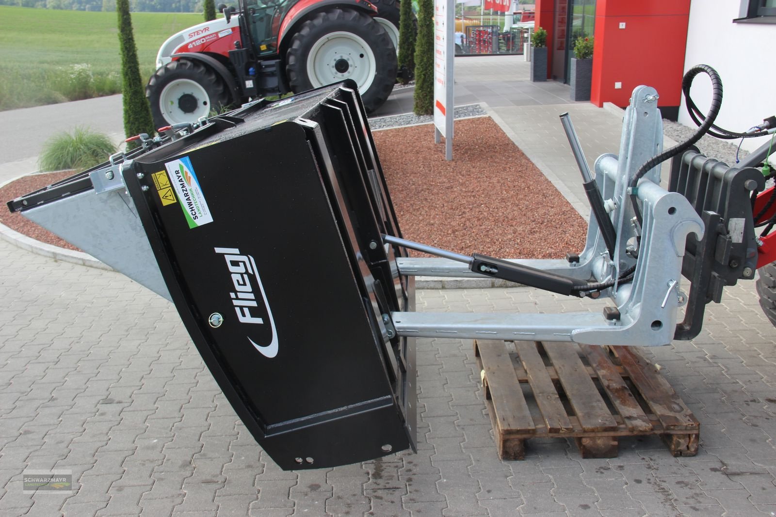 Ladeschaufel van het type Fliegl G2200mm Heckschaufel, Neumaschine in Aurolzmünster (Foto 12)