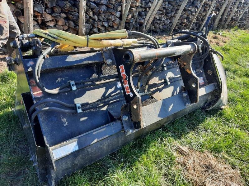 Ladeschaufel del tipo Sonstige BDF210, Gebrauchtmaschine In CHAUMONT (Immagine 1)