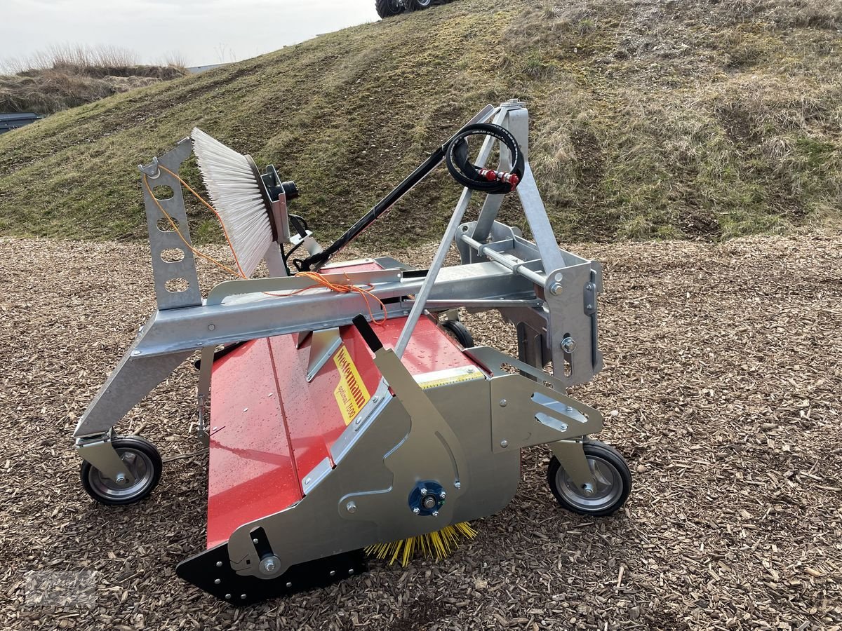 Ladeschaufel van het type Westermann Kehrmaschine Optimal 1600mm, Neumaschine in Burgkirchen (Foto 12)