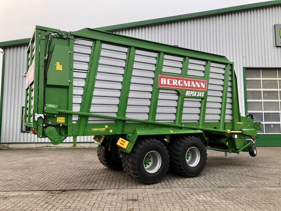 Ladewagen van het type Bergmann REPEX 34 S **DEMOMASCHINE**, Neumaschine in Sittensen (Foto 3)