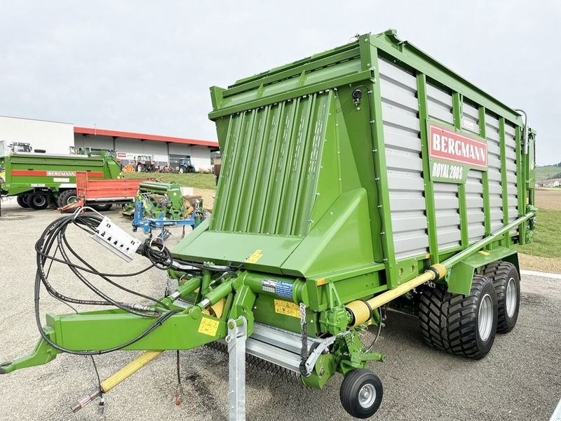 Ladewagen van het type Bergmann Royal 280 S Ladewagen, Vorführmaschine in St. Marienkirchen (Foto 1)