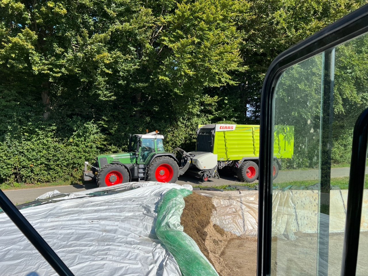 Ladewagen des Typs CLAAS Cargos 8400, Gebrauchtmaschine in Aurach am Hongar (Bild 10)