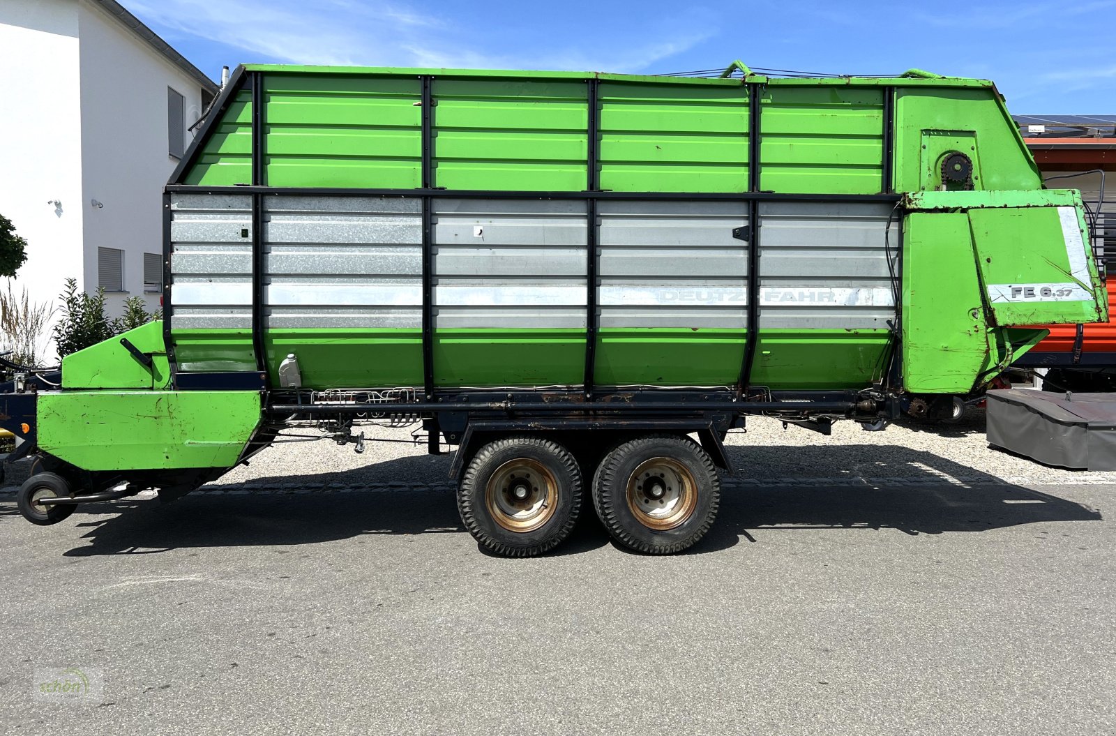 Ladewagen za tip Deutz-Fahr FE 6.37 Ladewagen mit elektrischer Bedienung, Dosierwalzen und mit 19-er Breitreifen, Gebrauchtmaschine u Burgrieden (Slika 2)