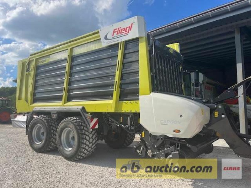 Ladewagen of the type Fliegl CARGOS 8400 TANDEM AB-AUCTION, Neumaschine in Schwend (Picture 1)