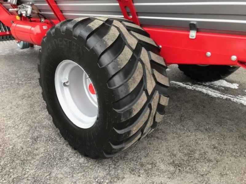 Ladewagen van het type Gruber Ladewagen proALP 350T 35m³, Neumaschine in Tamsweg (Foto 7)