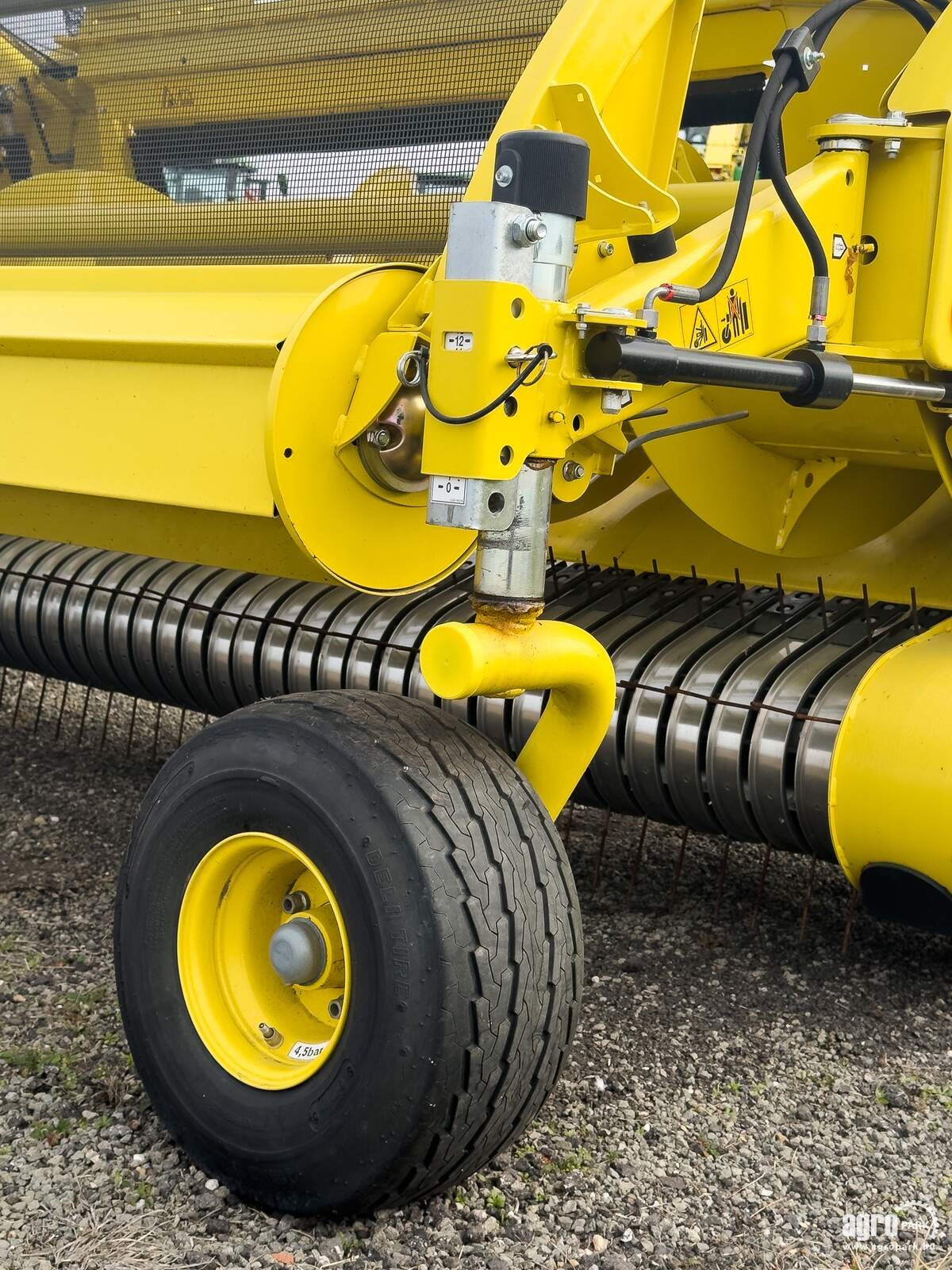 Ladewagen tip John Deere 639 Pick Up, Gebrauchtmaschine in Csengele (Poză 11)