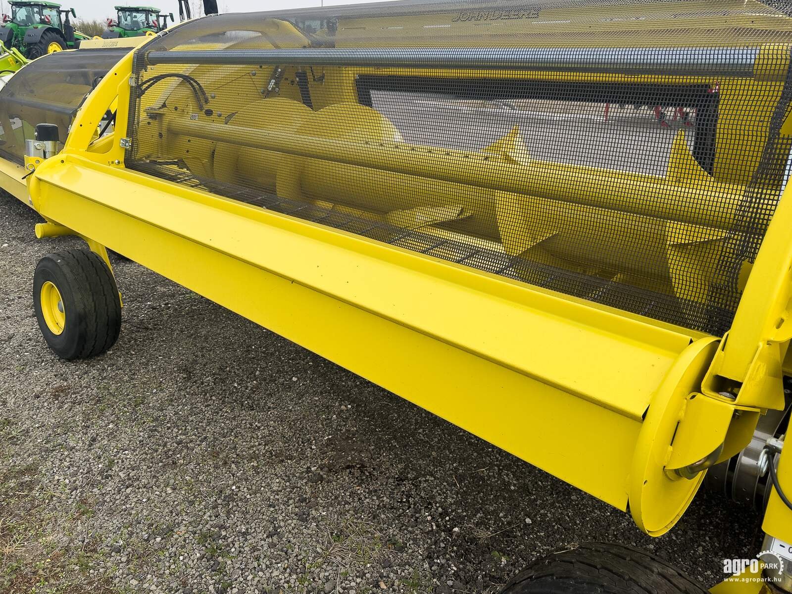 Ladewagen van het type John Deere 639 Pick Up, Gebrauchtmaschine in Csengele (Foto 13)