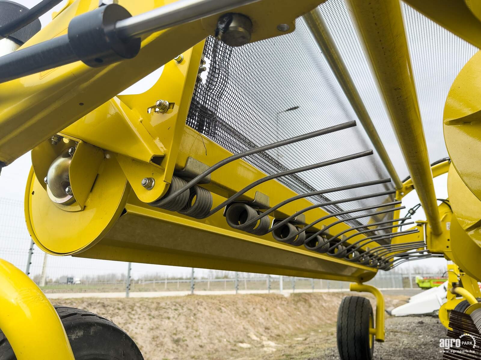 Ladewagen van het type John Deere 639 Pick Up, Gebrauchtmaschine in Csengele (Foto 15)