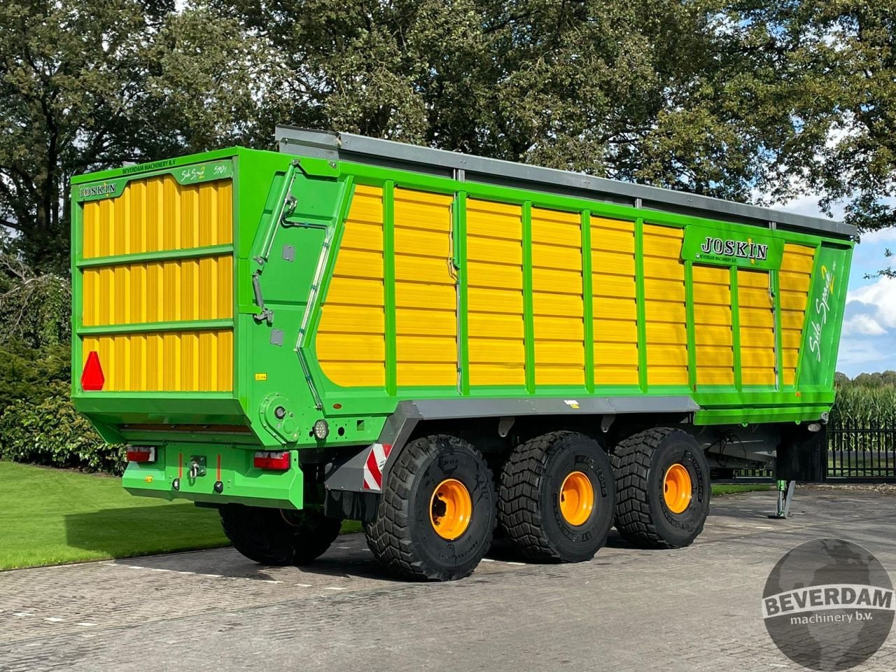 Ladewagen van het type Joskin Silospace2 590T, Gebrauchtmaschine in Vriezenveen (Foto 3)