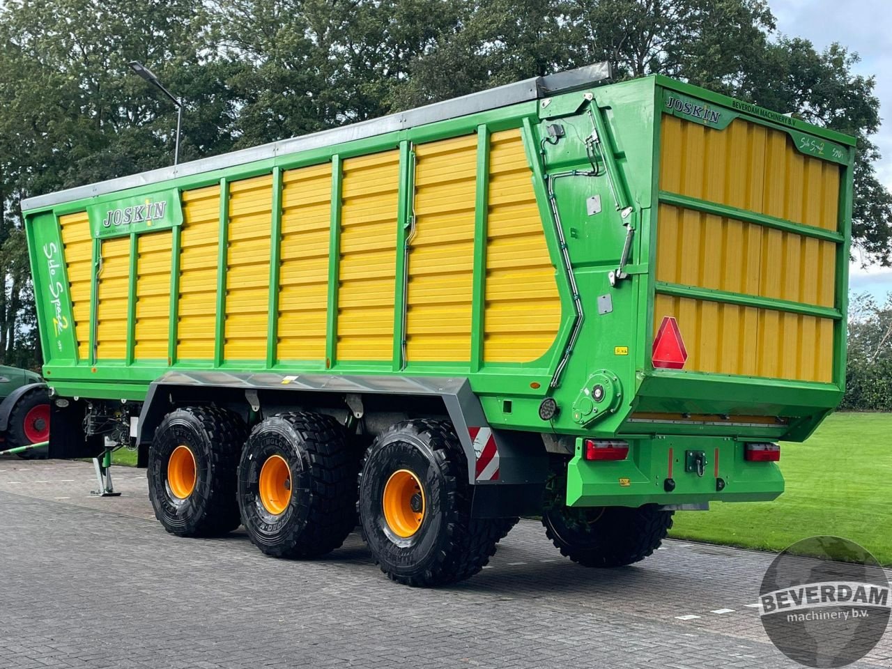 Ladewagen van het type Joskin Silospace2 590T, Gebrauchtmaschine in Vriezenveen (Foto 4)