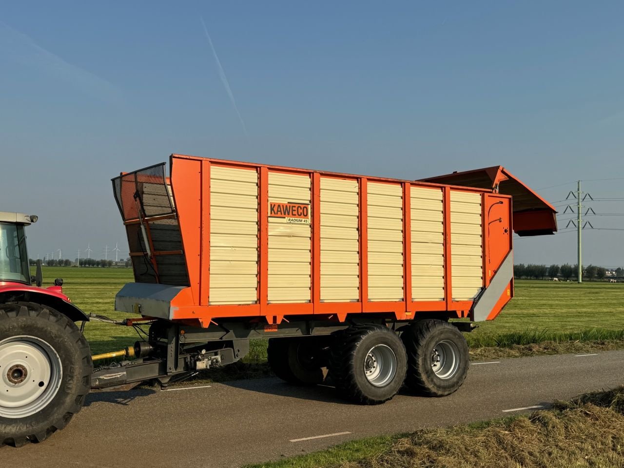 Ladewagen Türe ait Kaweco Radium 45 silagewagen, Gebrauchtmaschine içinde Hardinxveld-Giessendam (resim 7)