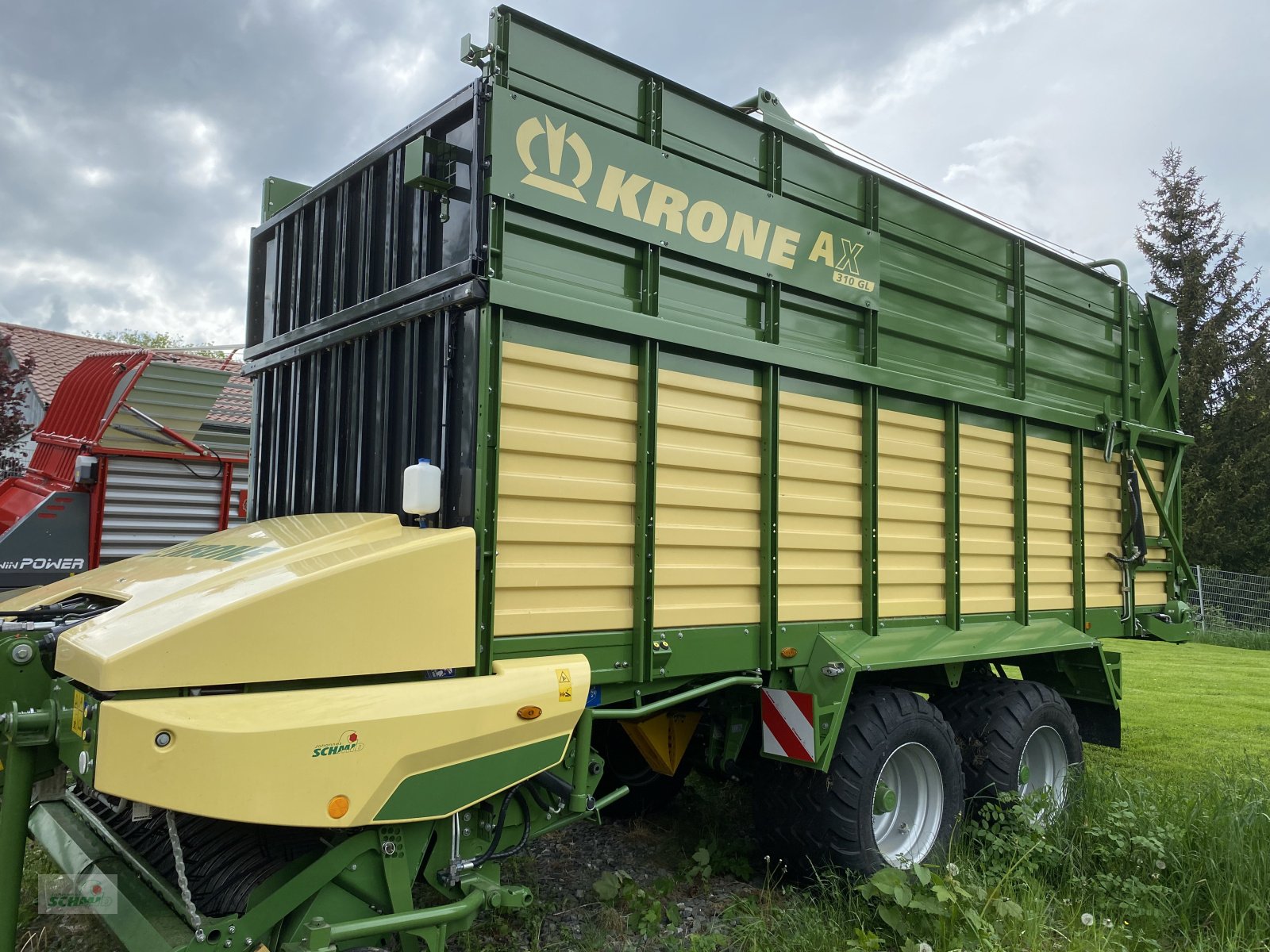 Ladewagen del tipo Krone AX 310 GL, Gebrauchtmaschine en Marktoberdorf (Imagen 1)