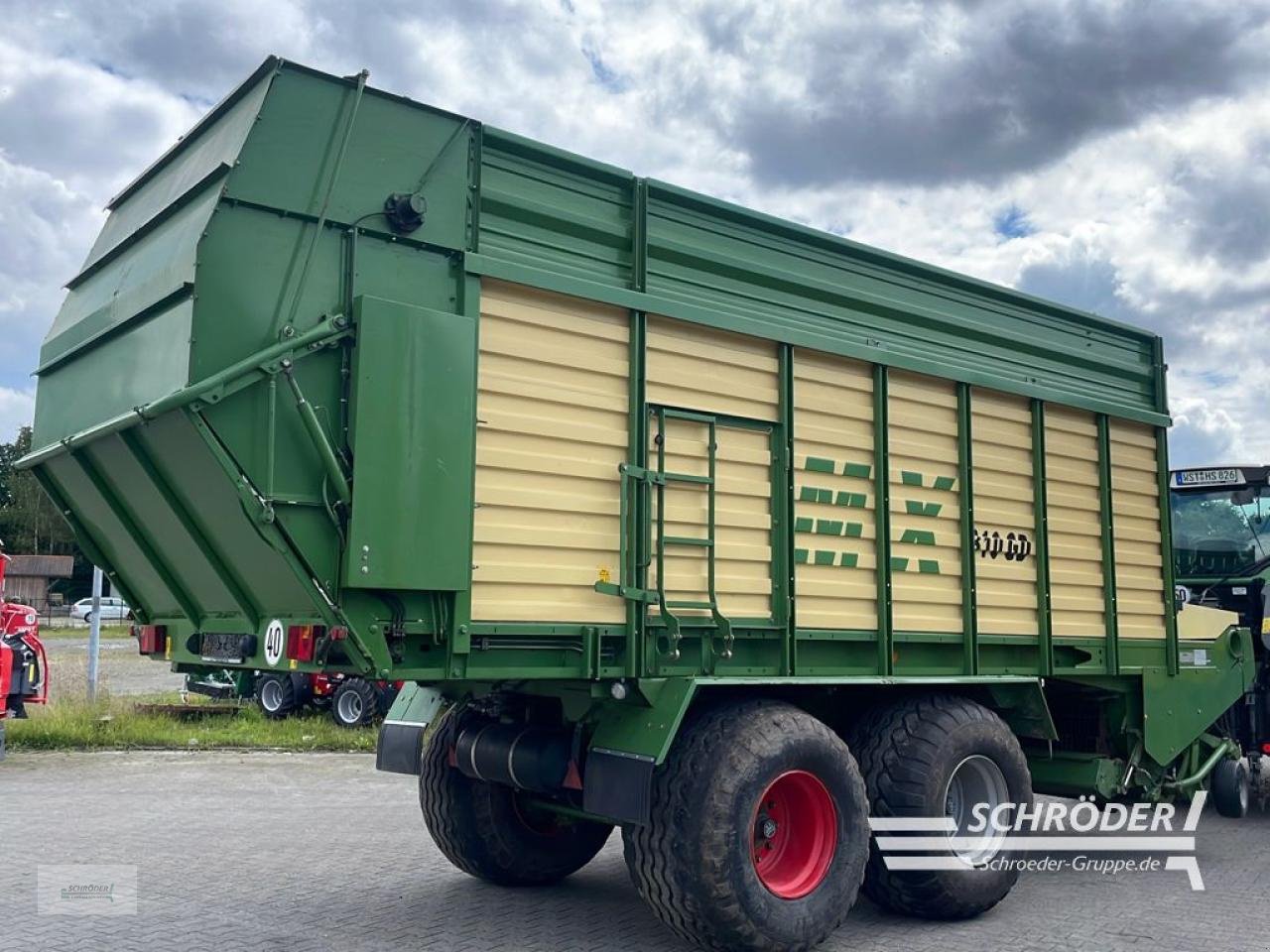 Ladewagen типа Krone MX 310, Gebrauchtmaschine в Westerstede (Фотография 3)