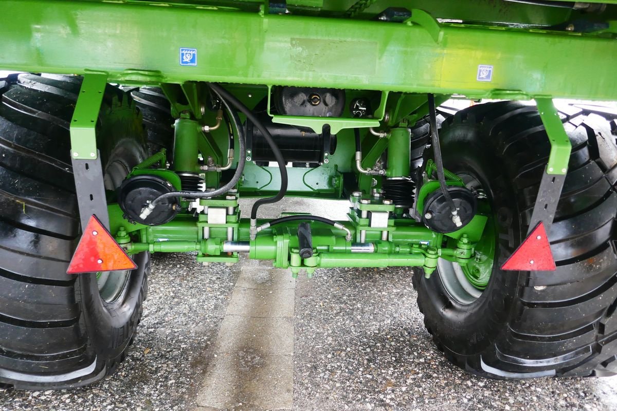 Ladewagen des Typs Krone MX 330 GD, Gebrauchtmaschine in Villach (Bild 4)