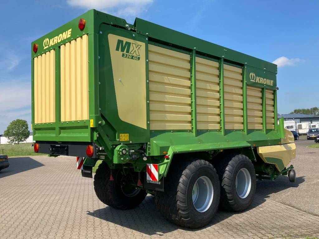 Ladewagen del tipo Krone MX 330 GL, Neumaschine en Gorredijk (Imagen 3)