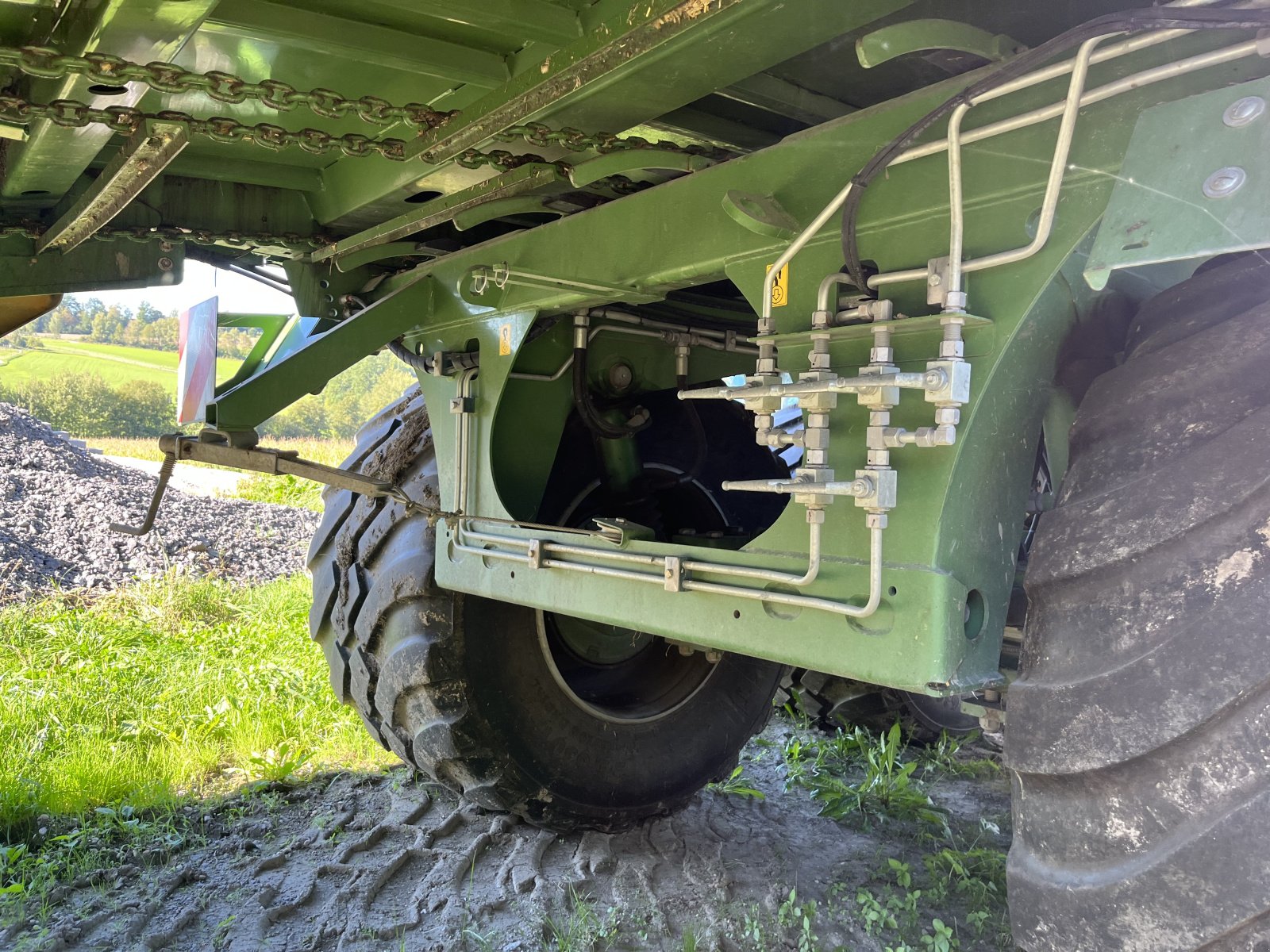 Ladewagen of the type Krone MX 330 GL, Gebrauchtmaschine in Witzmannsberg (Picture 2)