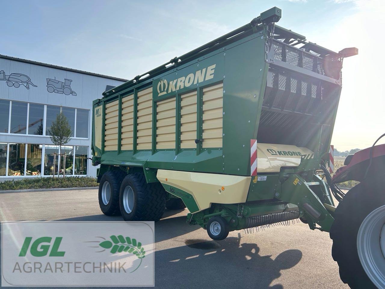 Ladewagen du type Krone MX 370 GL, Gebrauchtmaschine en Nabburg (Photo 10)