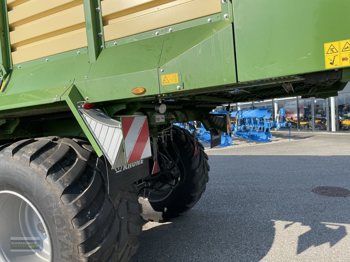 Ladewagen of the type Krone RX 400 GD, Vorführmaschine in Gampern (Picture 8)