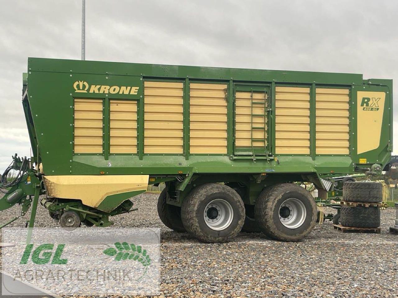 Ladewagen of the type Krone RX 400 GL TT301-20, Neumaschine in Nabburg (Picture 2)