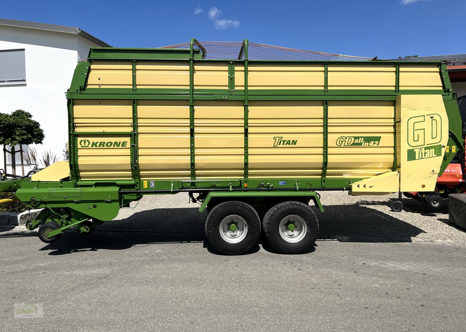 Ladewagen del tipo Krone Titan 6/42 GD All In mit Druckluftbremse und mit Zusatz-Tasträdern hinter der Pick-Up, Gebrauchtmaschine en Burgrieden (Imagen 2)