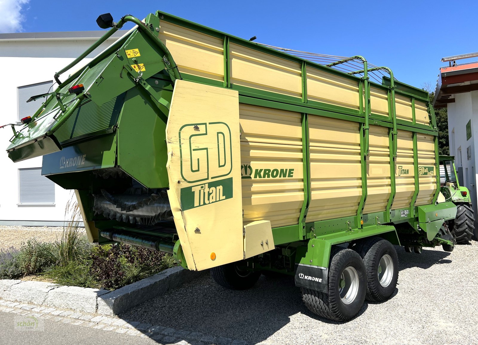 Ladewagen za tip Krone Titan 6/42 GD All In mit Druckluftbremse und mit Zusatz-Tasträdern hinter der Pick-Up, Gebrauchtmaschine u Burgrieden (Slika 8)