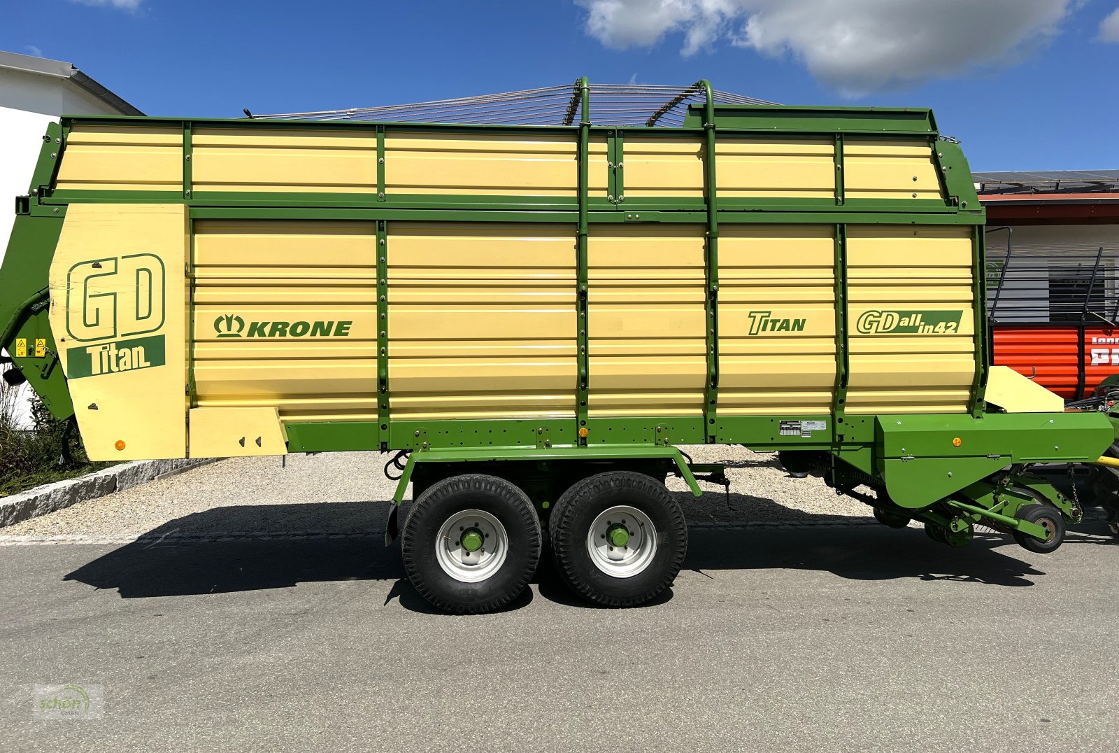 Ladewagen of the type Krone Titan 6/42 GD All In mit Druckluftbremse und mit Zusatz-Tasträdern hinter der Pick-Up, Gebrauchtmaschine in Burgrieden (Picture 10)