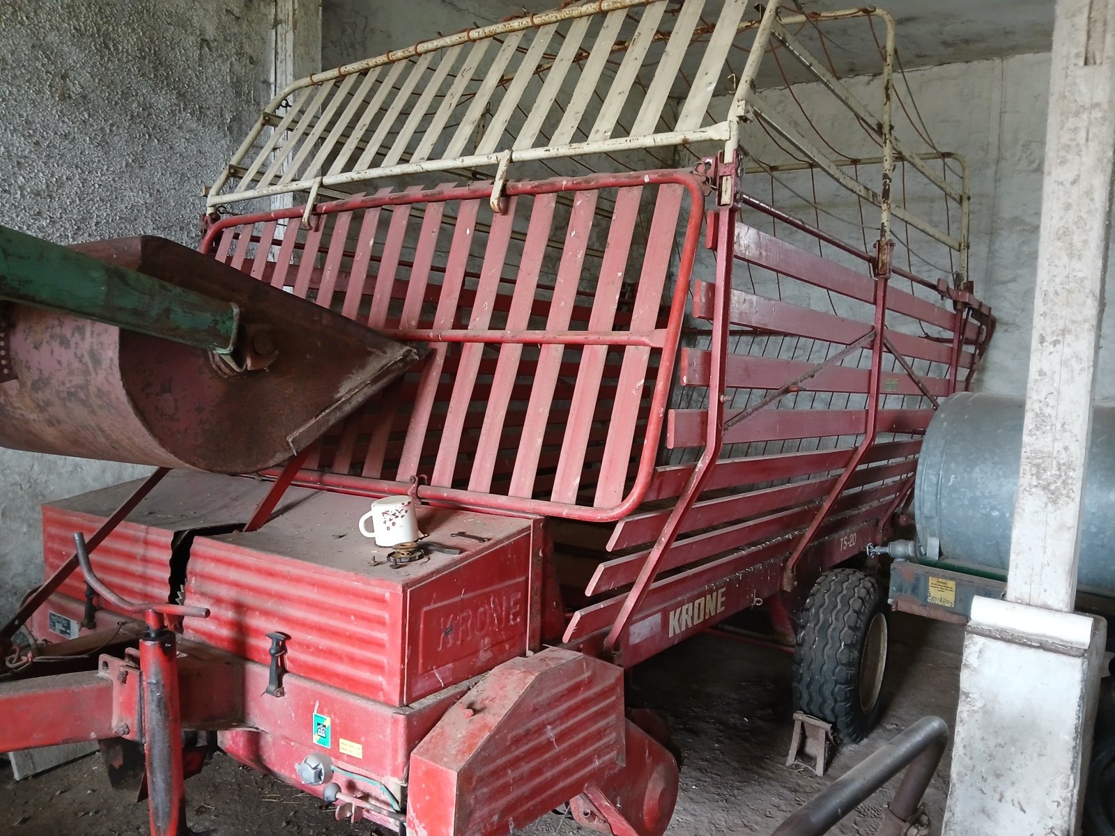 Ladewagen van het type Krone TS 20, Gebrauchtmaschine in Peuschen (Foto 3)