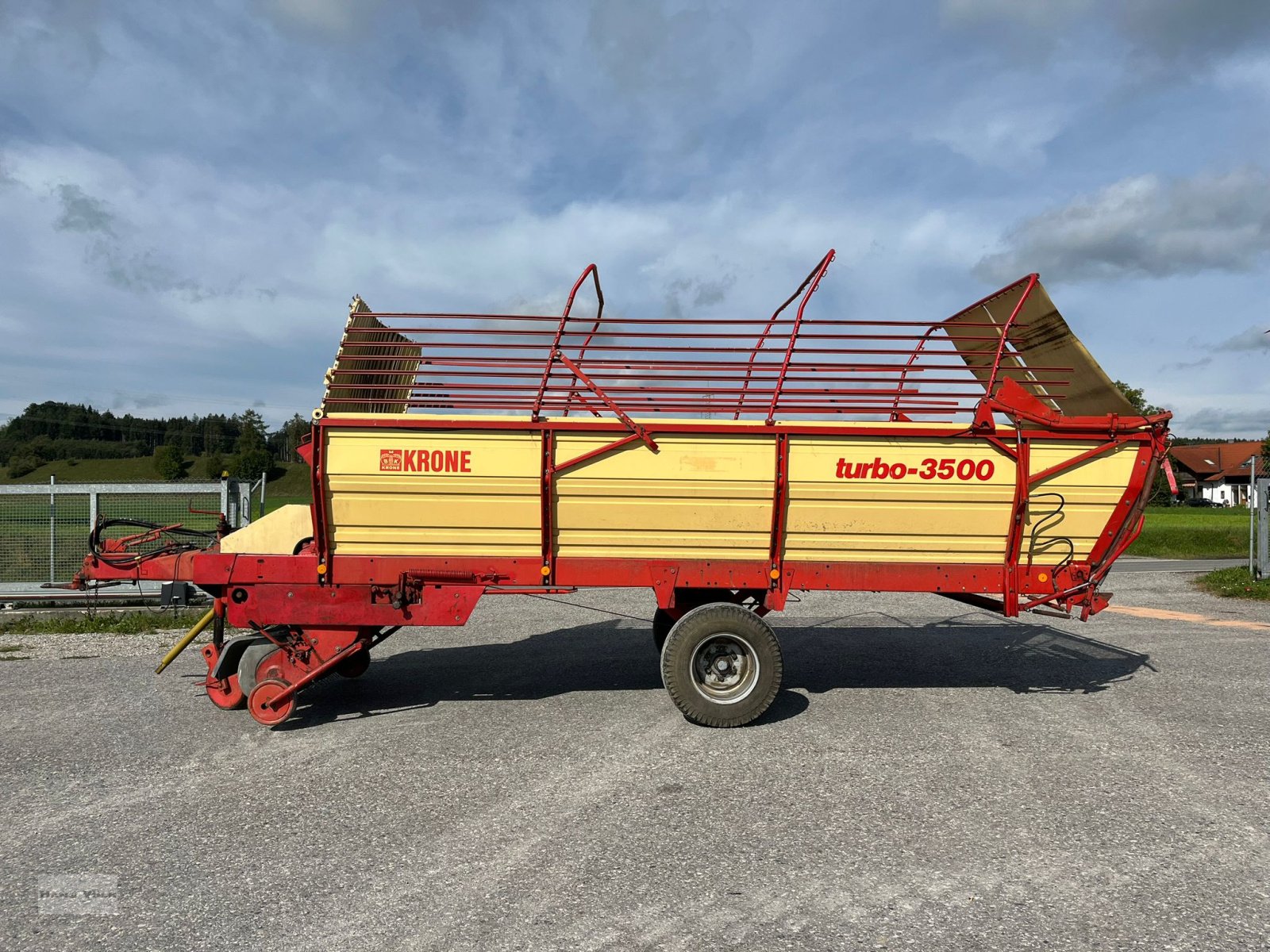 Ladewagen of the type Krone Turbo 3500 T, Gebrauchtmaschine in Antdorf (Picture 3)