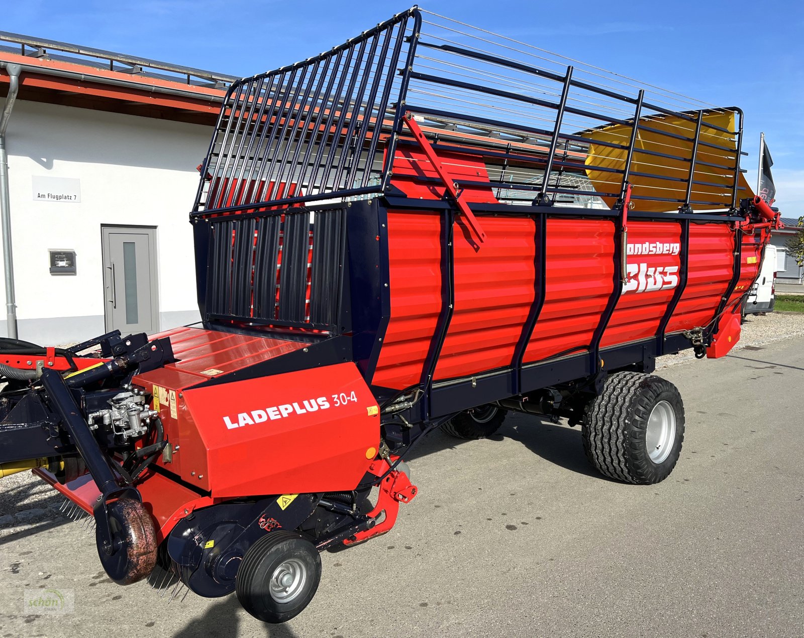 Ladewagen van het type Landsberg Ladeplus 30-4 mit Druckluftbremse - ähnlich Pöttinger Boss 2 - im guten Zustand, Gebrauchtmaschine in Burgrieden (Foto 1)