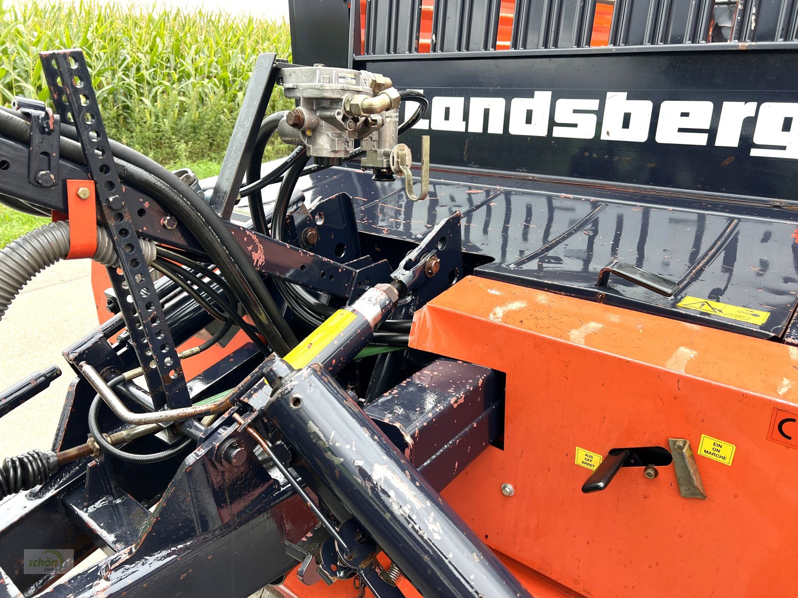 Ladewagen van het type Landsberg Ladeplus 39-5 - ähnlich Pöttinger Ladeprofi 3 - mit 19-er Breitreifen, Gebrauchtmaschine in Burgrieden (Foto 22)