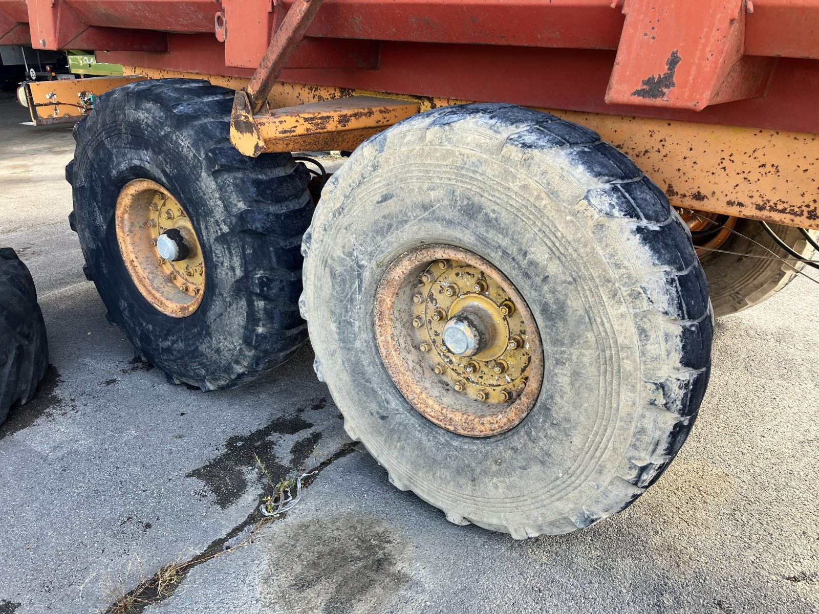 Ladewagen typu Legrand BL 14 T, Gebrauchtmaschine v BLENDECQUES (Obrázek 5)