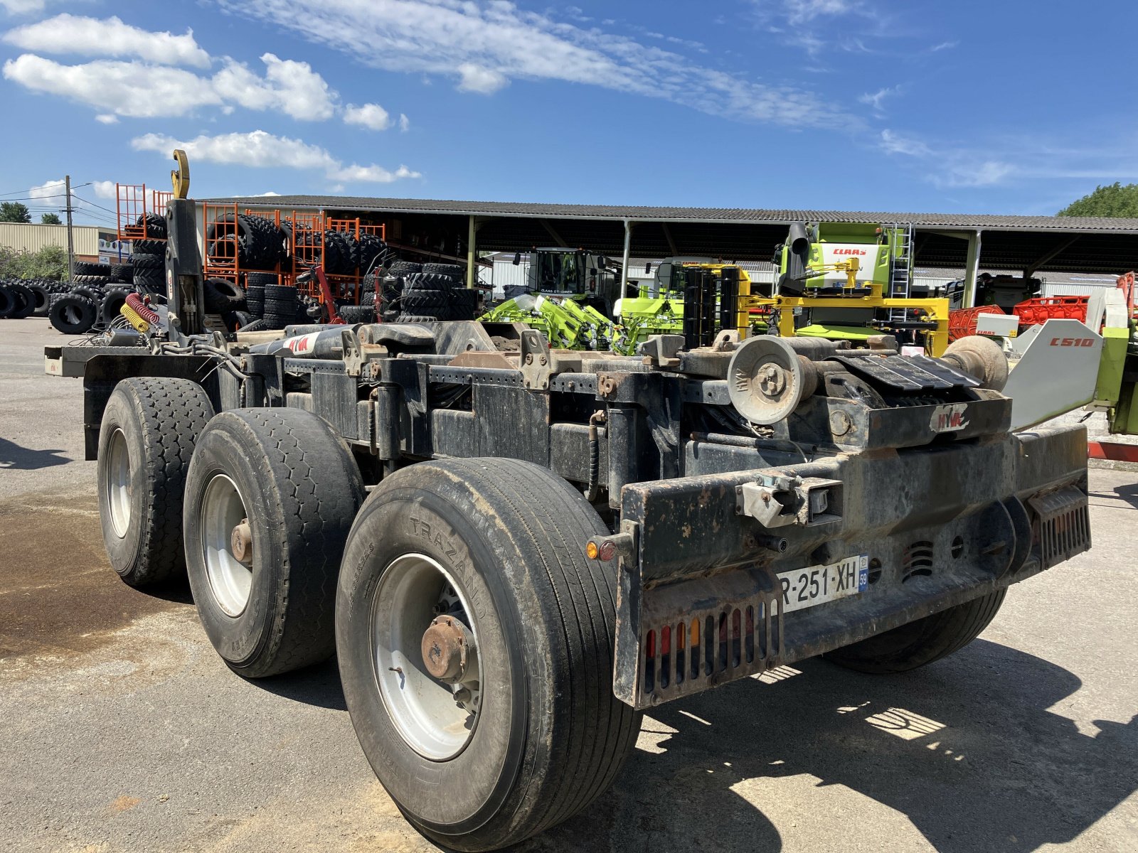 Ladewagen a típus Legrand LEGRAND BI24403325, Gebrauchtmaschine ekkor: BLENDECQUES (Kép 1)