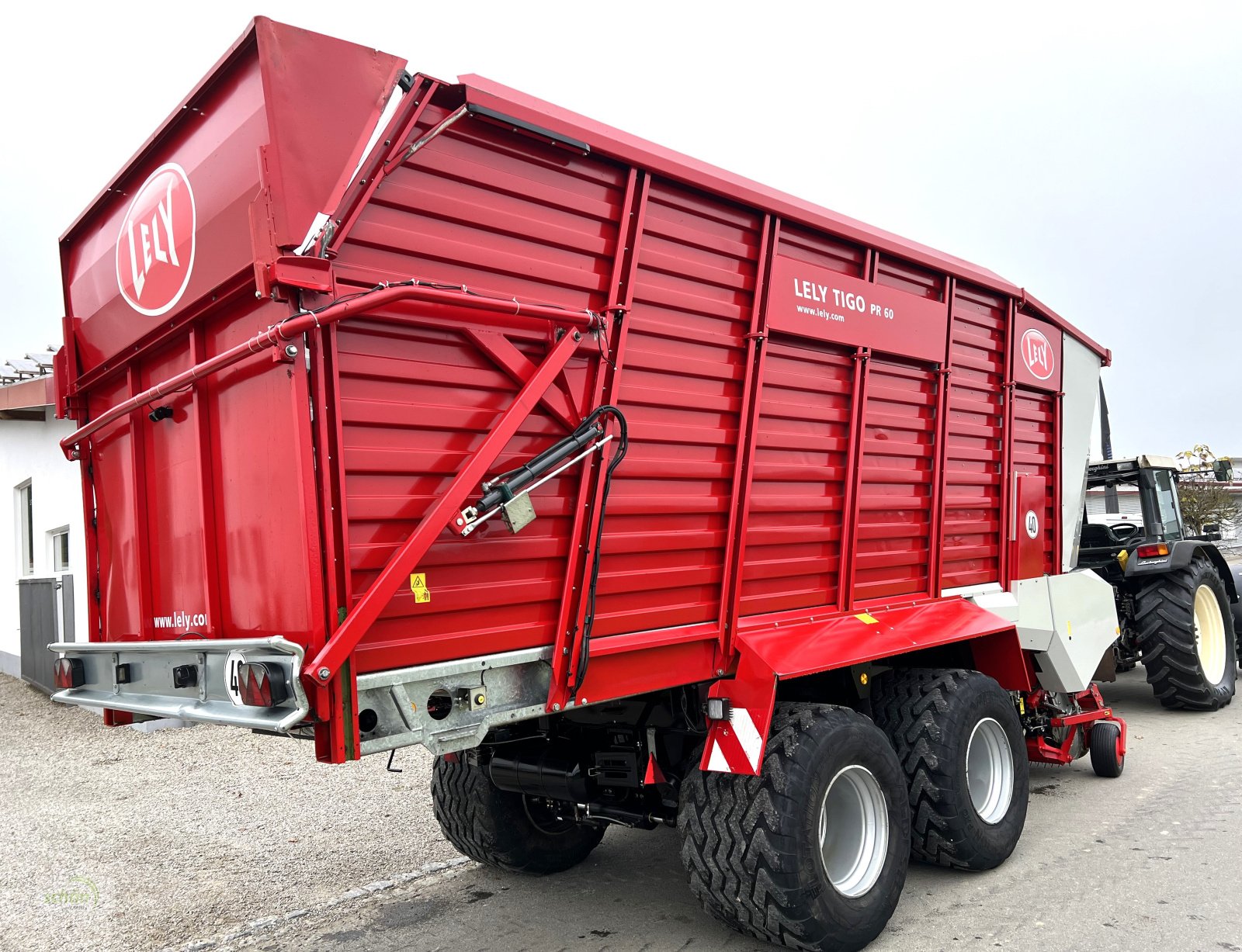 Ladewagen типа Lely Tigo PR 60 - Tigo 60 PR mit 22.000 kg zGG und einer Tastrolle hinter der Pick-Up, Gebrauchtmaschine в Burgrieden (Фотография 8)