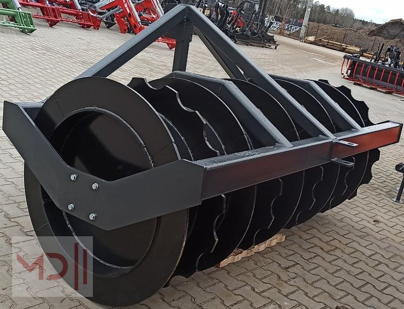 Ladewagen del tipo MD Landmaschinen MT  Silowalze / Silagewalze1200 L, Neumaschine en Zeven (Imagen 2)