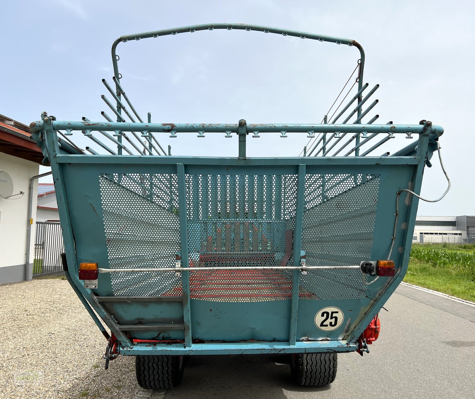 Ladewagen tip Mengele Garant 435 mit neuen 19-er Breitreifen, elektro-hydraulischer Bedienung und mit ABE !!!, Gebrauchtmaschine in Burgrieden (Poză 10)