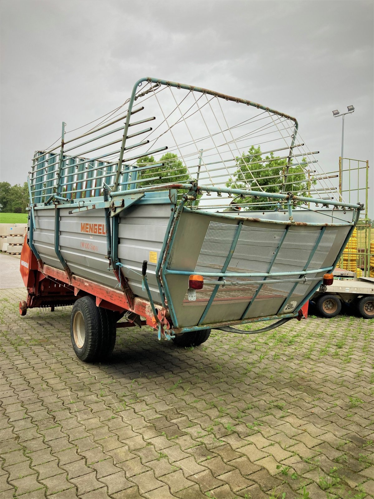 Ladewagen del tipo Mengele LW 330 Super, Gebrauchtmaschine en Murnau (Imagen 3)