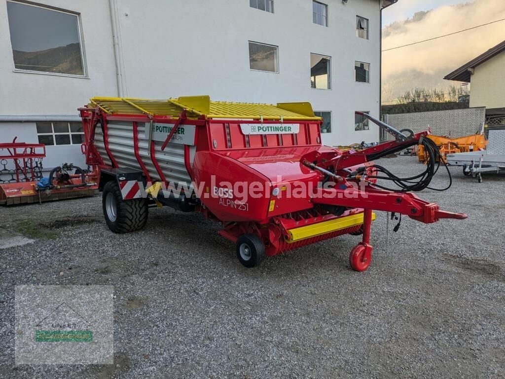 Ladewagen van het type Pöttinger BOSS ALPIN 251, Gebrauchtmaschine in Schlitters (Foto 1)