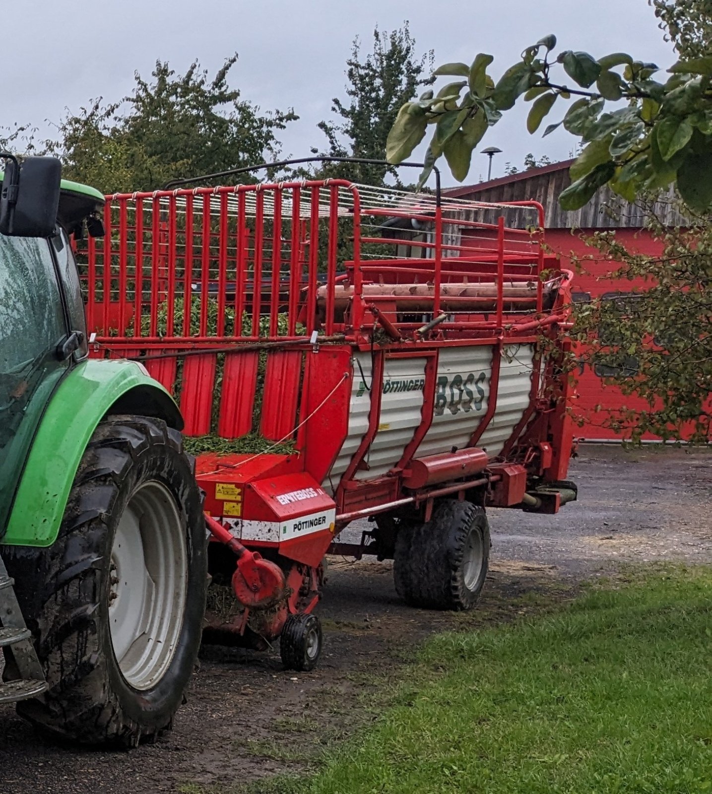 Ladewagen tipa Pöttinger Ernteboss 2, Gebrauchtmaschine u Erbendorf (Slika 1)