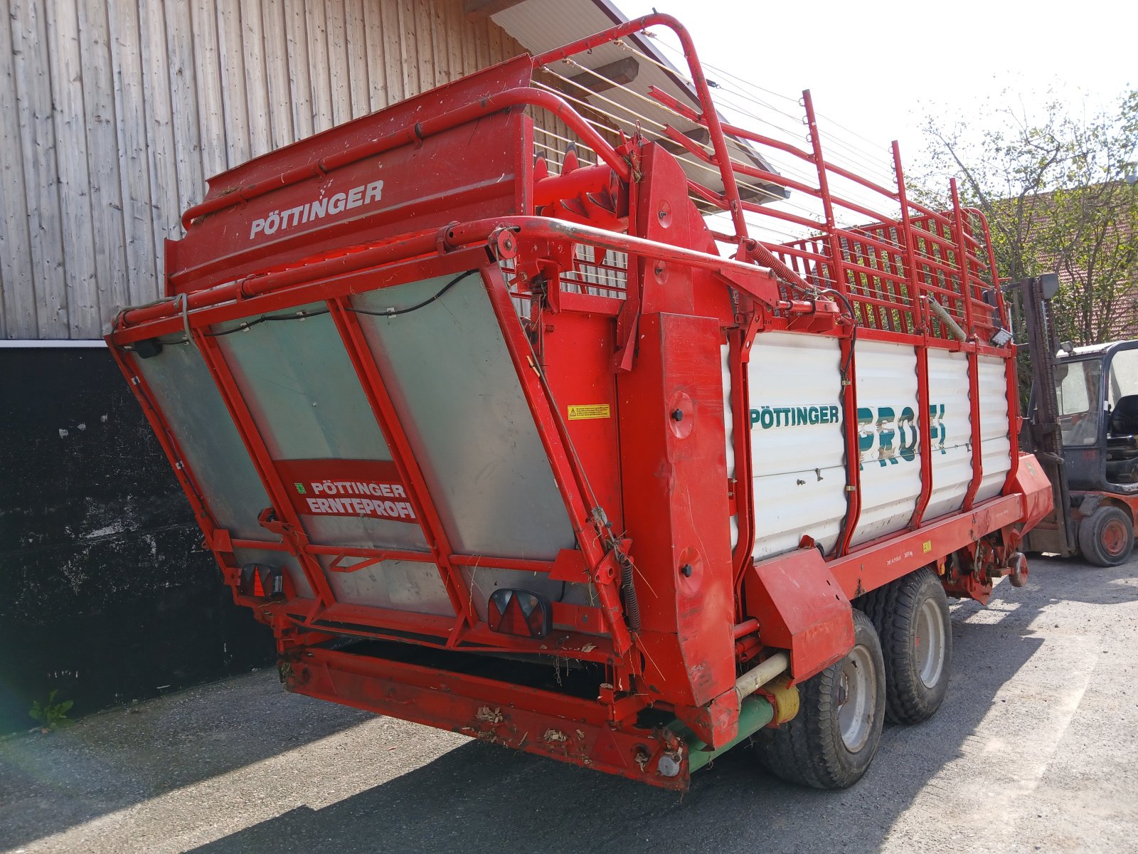 Ladewagen du type Pöttinger Ernteprofi II, Gebrauchtmaschine en Horgenzell (Photo 2)